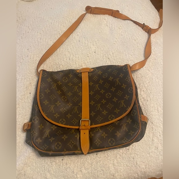 Vintage LV Bag - Picture 1 of 4